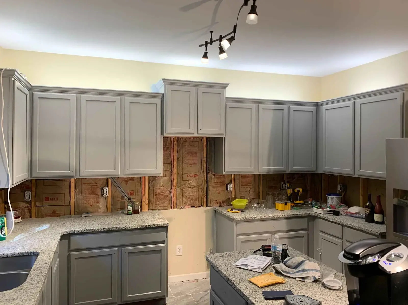 How Long Does Cabinet Refinishing Take?